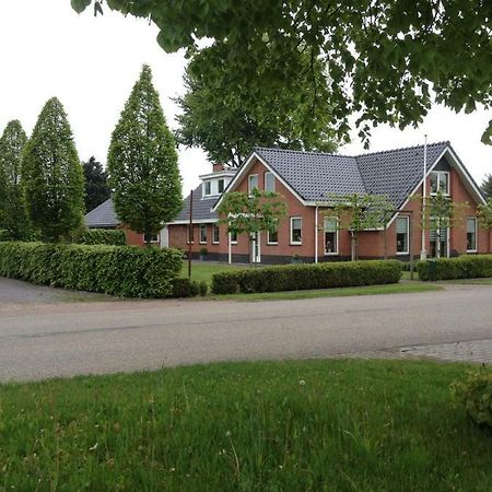 B&B De Kornelishoeve Odoorn Phòng bức ảnh